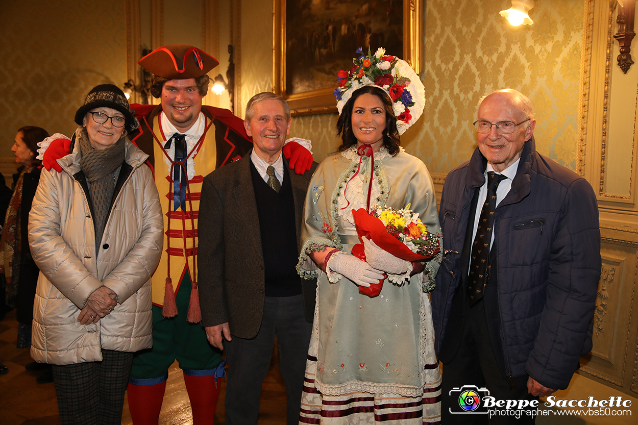 VBS_3690 - Investitura Ufficiale Gianduja e Giacometta Famija Turineisa - Carnevale di Torino 2024.jpg